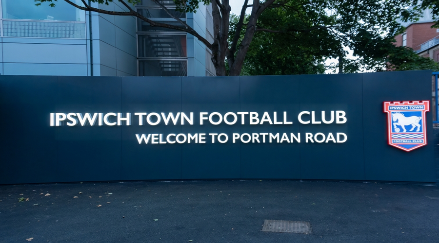 Ipswich Town - Wolverhampton Wanderers